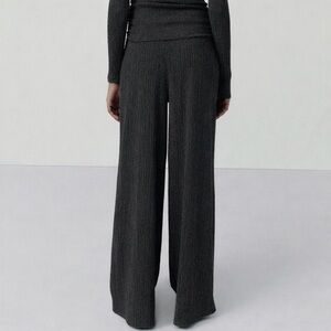 ZARA Textured Flowy Wide Leg Pants Size Medium